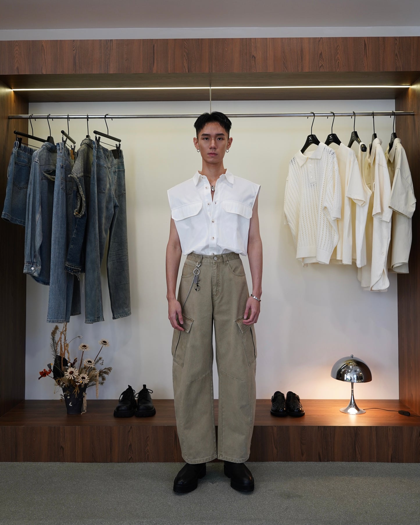 Double Pocket Sleeveless Jacket