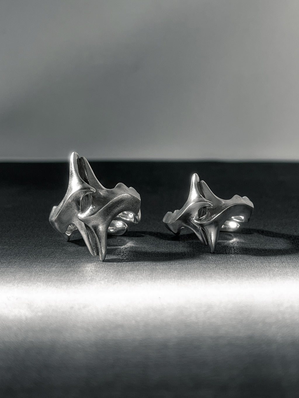 ORANDA RIFT HELIX RING