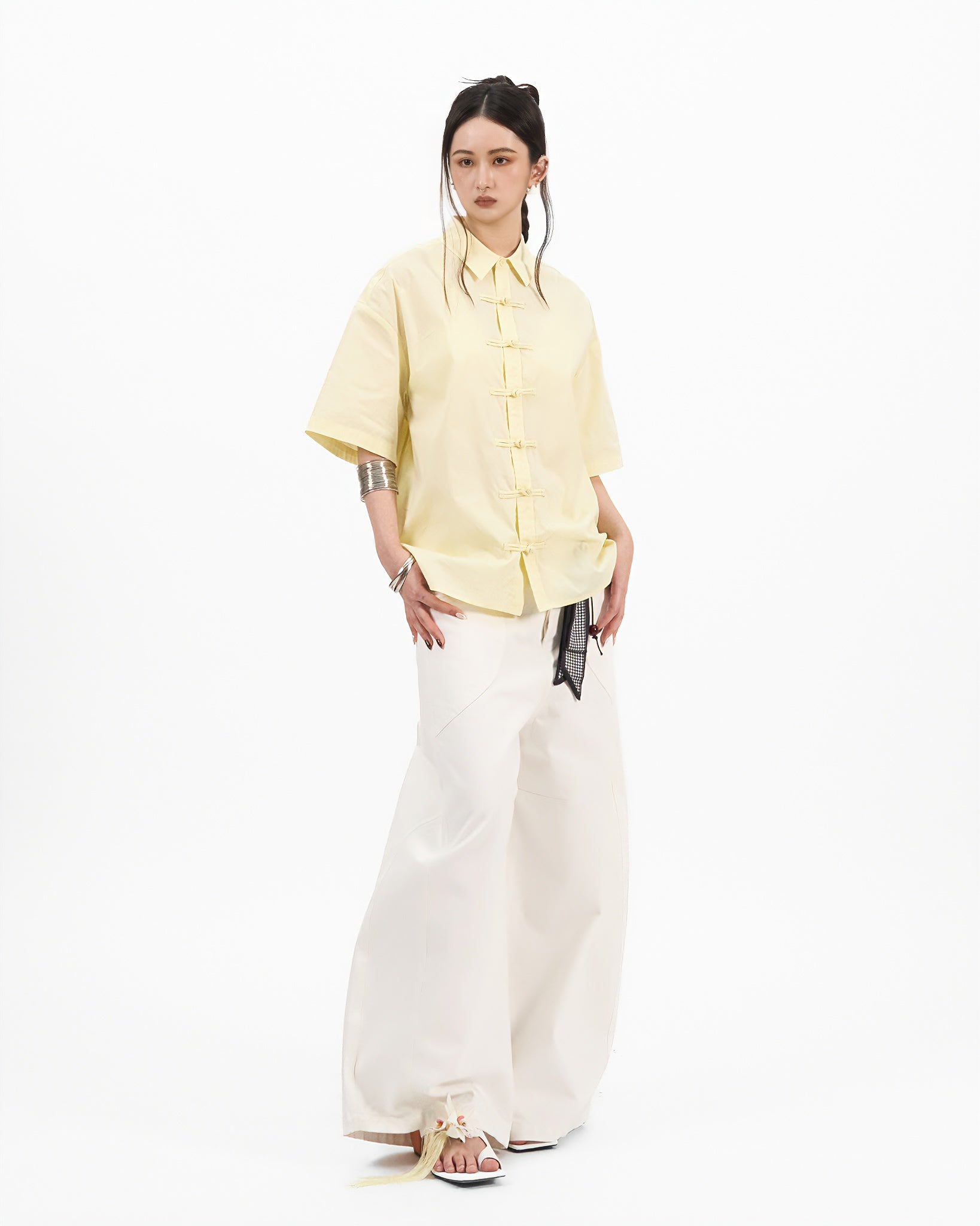 VOL.3_CH.1 Mandarin Basic Shirt