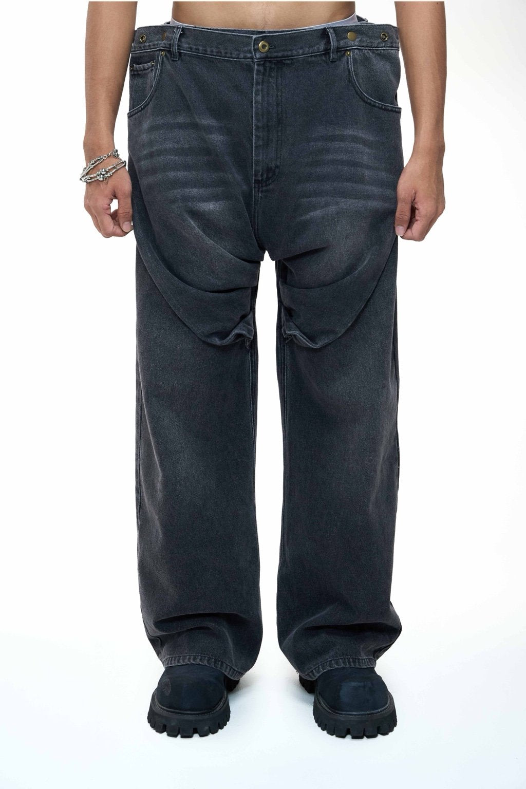 DOUBLE BACK Supershy Denim Pants