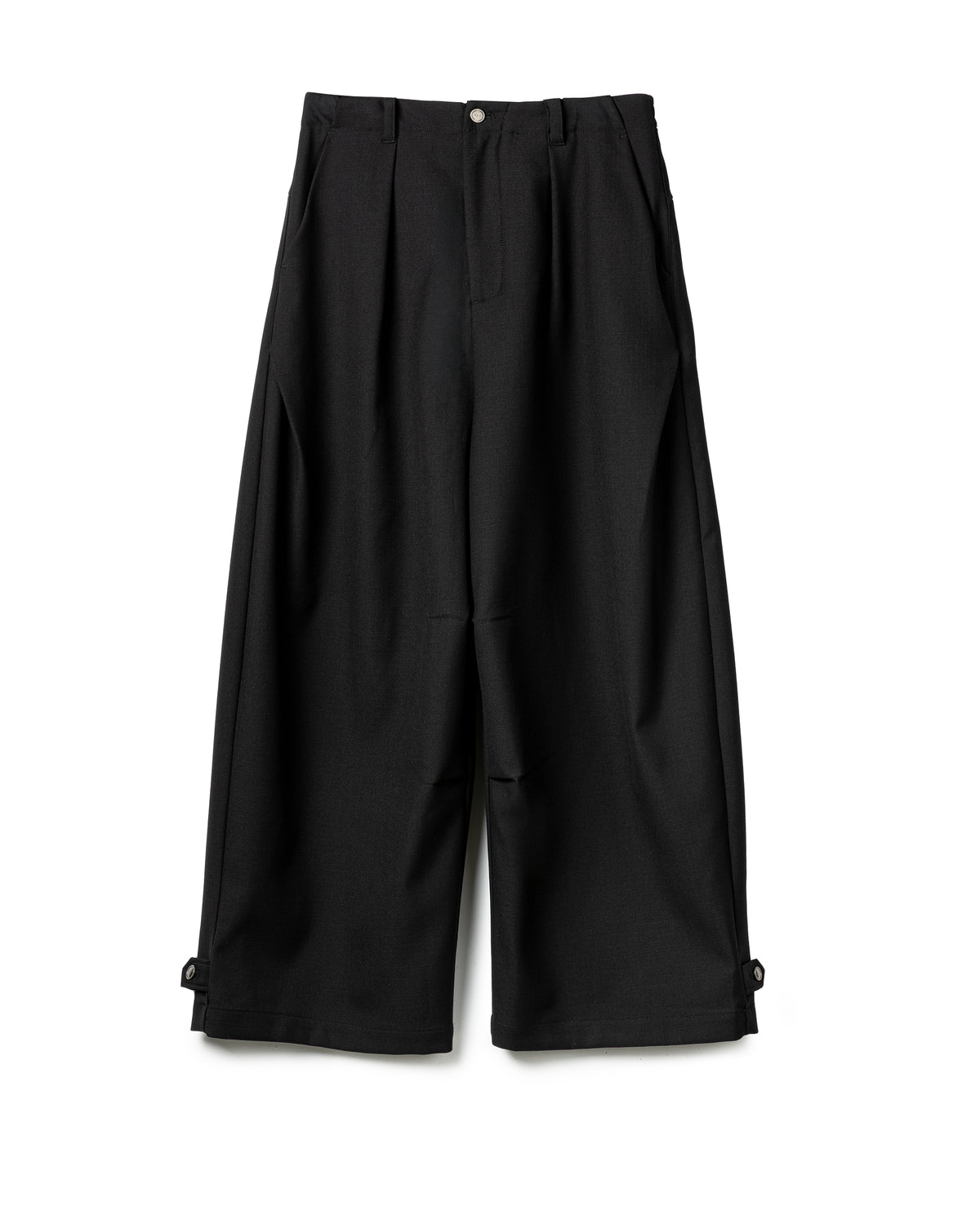 Vol.3 Ch.2 Pleated Curved Wide-Leg Trousers