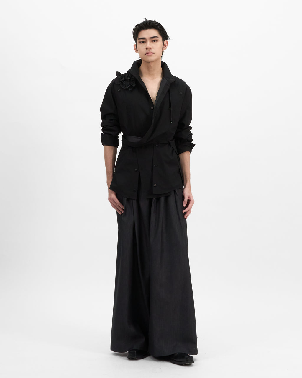 VOL.3_CH.1 Wrap-Form Tailored Shirt