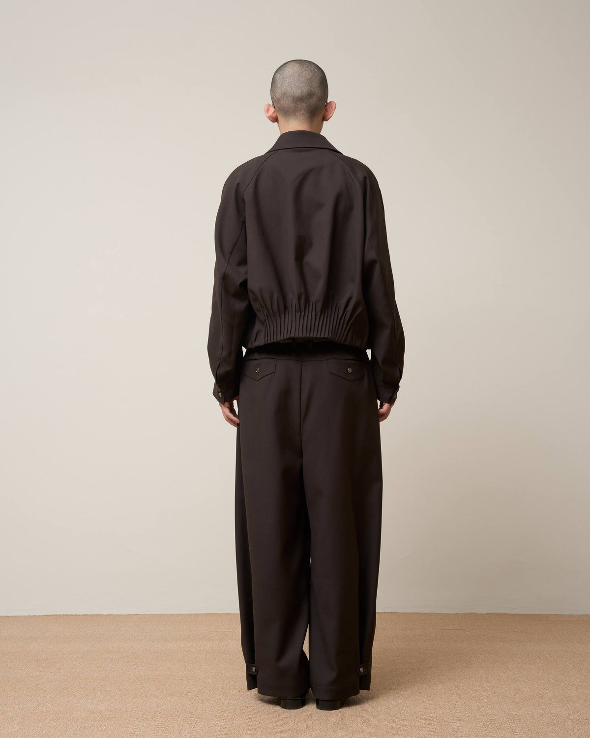 Vol.3 Ch.2 Pleated Curved Wide-Leg Trousers