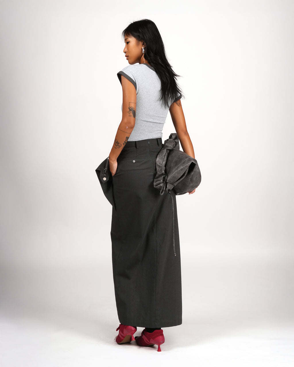 Back-Slit Tailored Skirt