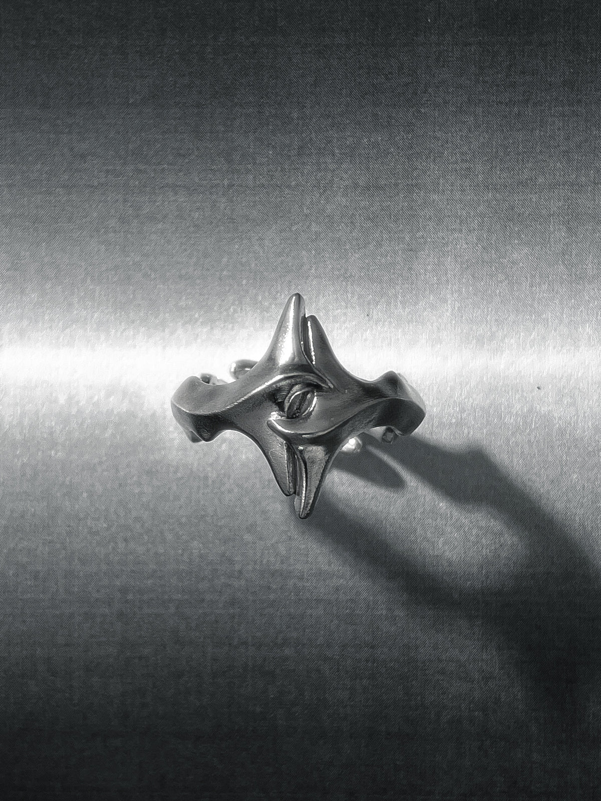 ORANDA RIFT HELIX RING(Tiny)