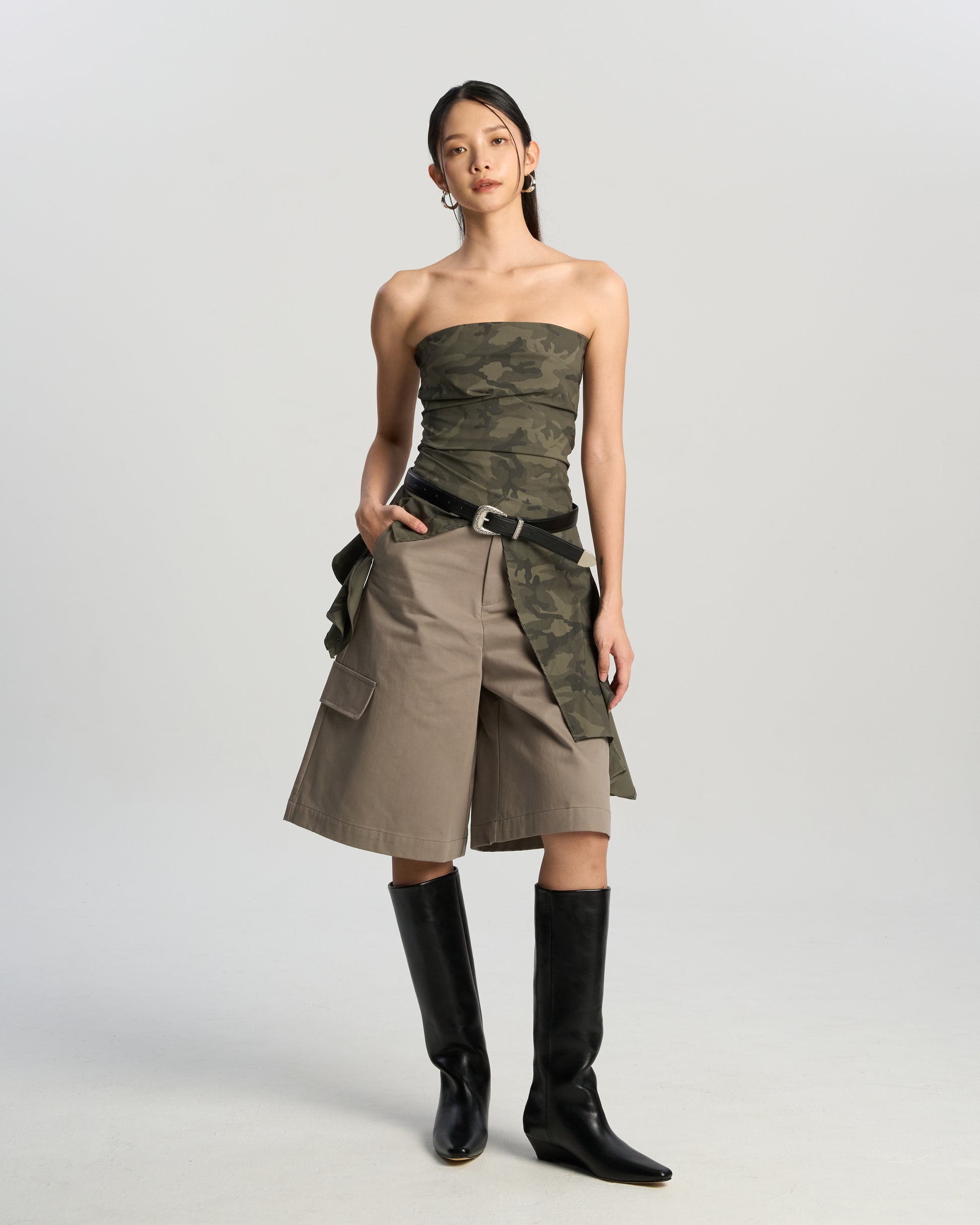 Tailored Cargo Bermuda