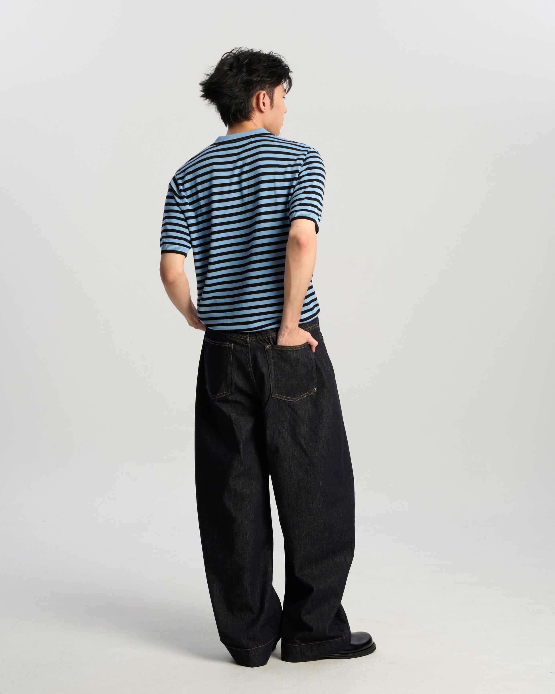 Curved Indigo Stud Jeans