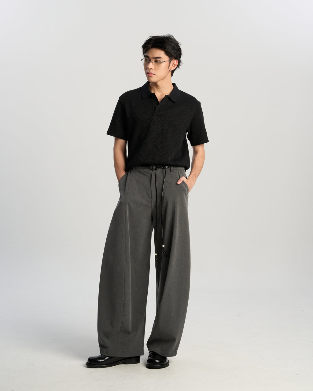 Carabiner-Detail Tailored Trouser
