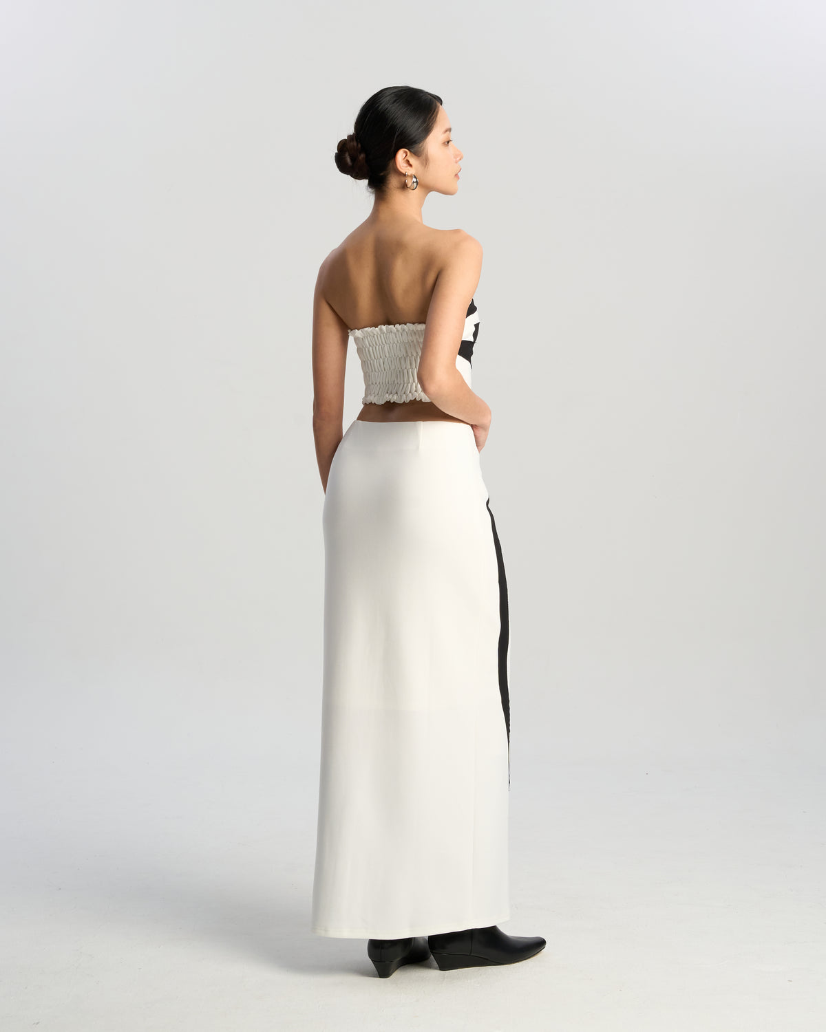 Abstract Line Midi Skirt