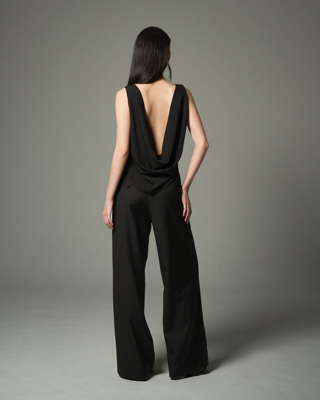 Minimal Suit Vest