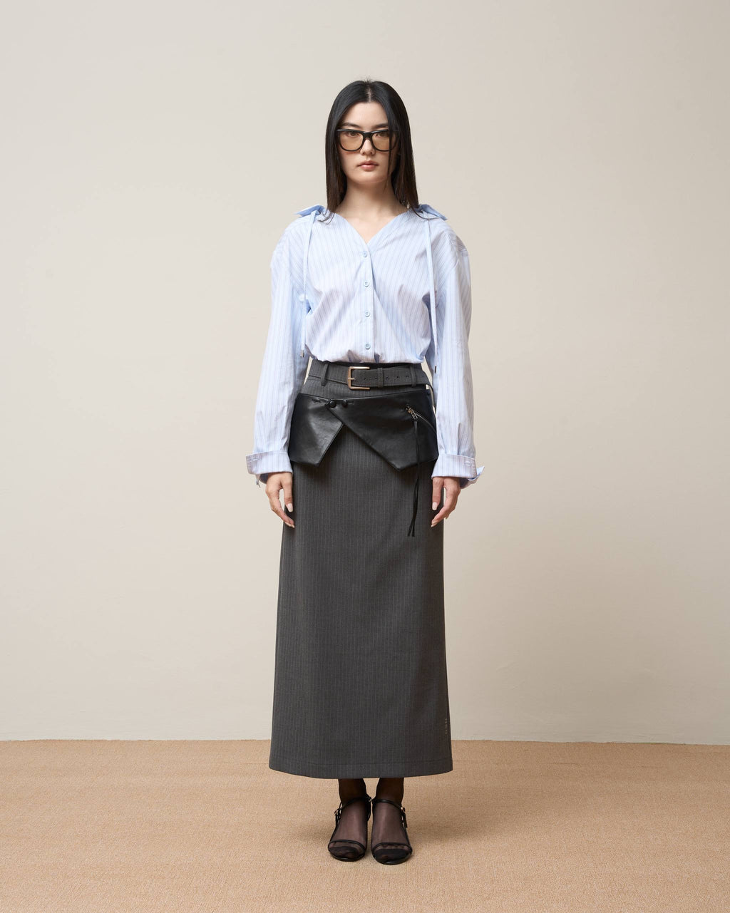 Vol.3 Ch.2 Minimalist Drawstring-Collar Poplin Blouse