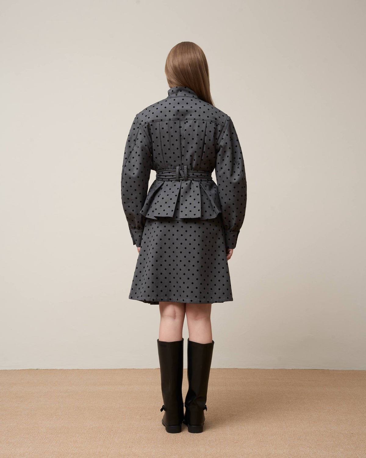 Vol.3 Ch.2 Structural Cropped Trench Jacket