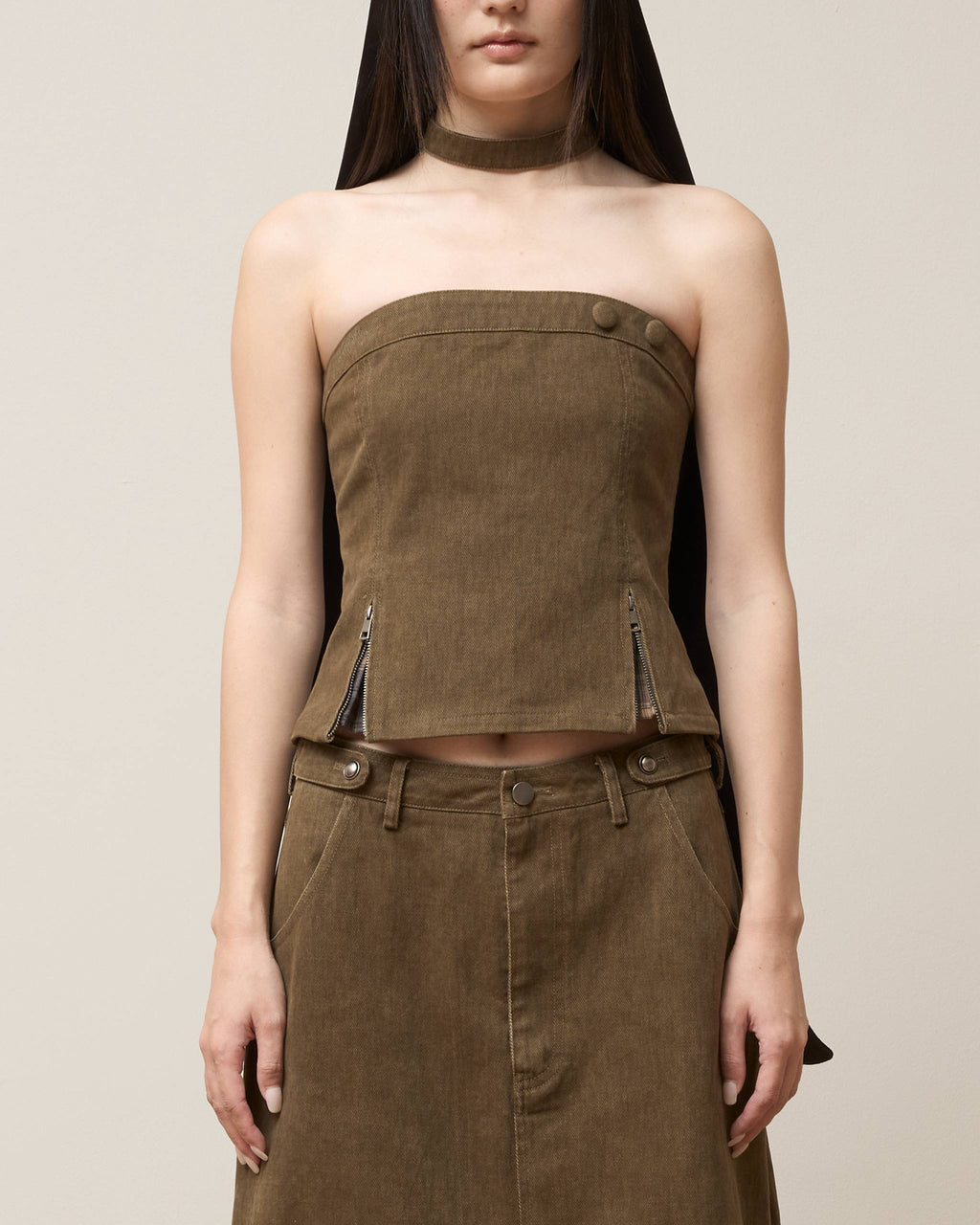 Vol.3 Ch.2 Strapless Zip-Detail Tube Top