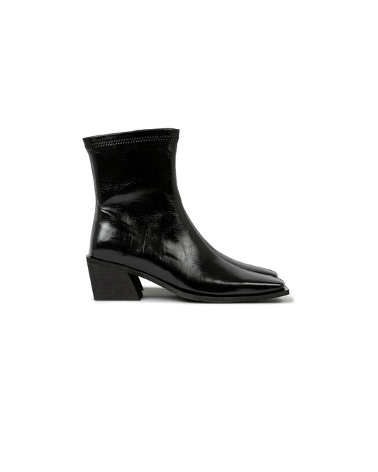 Square Toe Boots