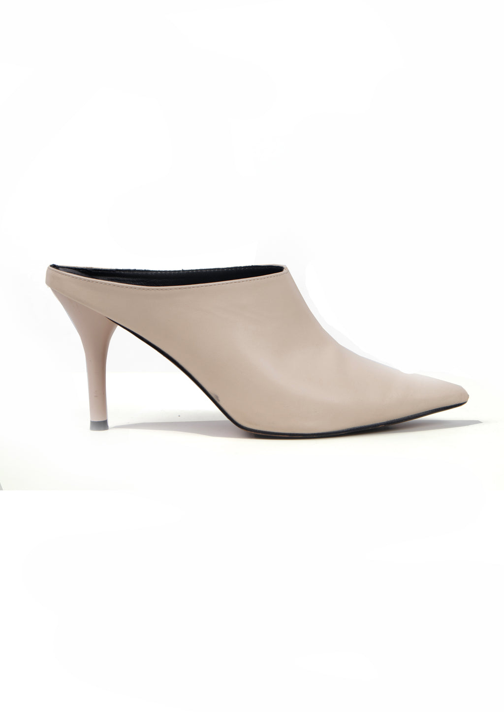 N E O Flip On Pointed Toe Heels
